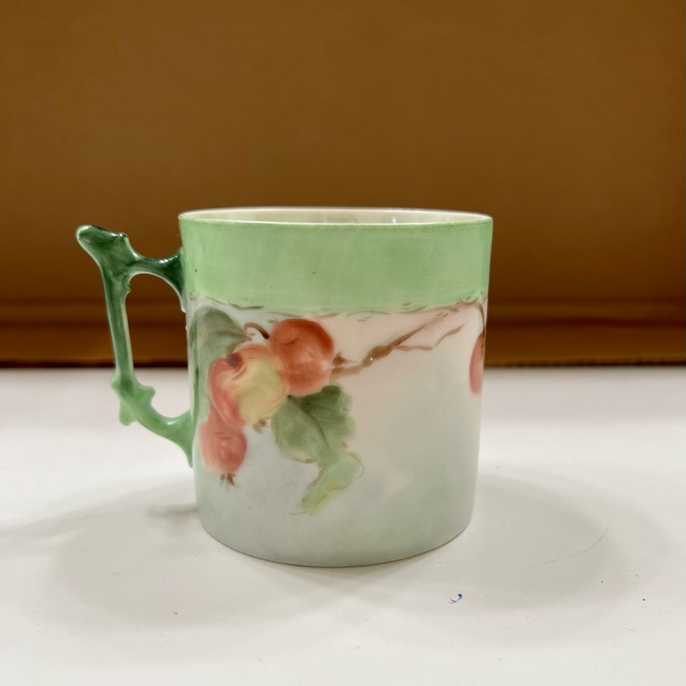 RARE 1909-1935 Antique C T Altwasser Fruit Cup Mug Made in Germany Signed‎